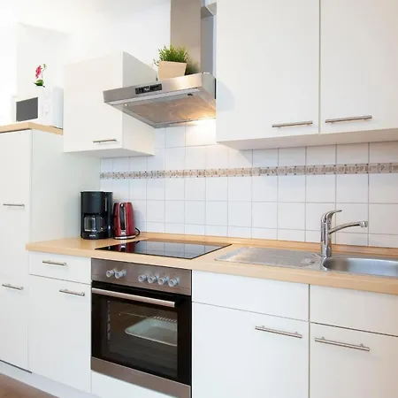 Apartment Ostlandstrasse 1 Lachmoewe Kellenhusen