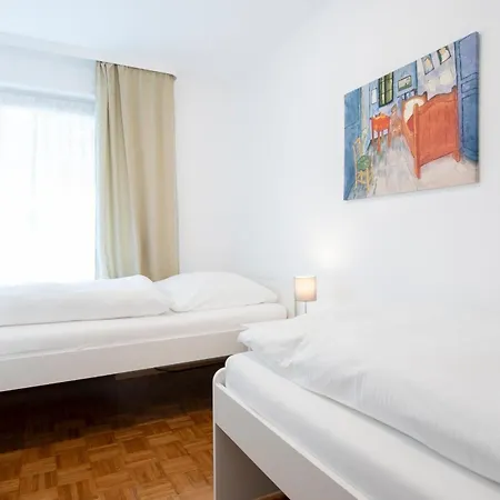 Ostlandstrasse 1 Lachmoewe * 克伦胡森