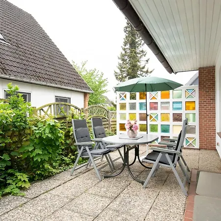 Ostlandstrasse 1 Lachmoewe * 克伦胡森